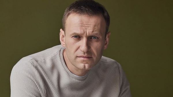 Навальный сделал оппозицию нищей, потеряв доверие спонсоров