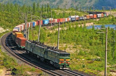 К 2024 году объем железнодорожных транзитных контейнерных перевозок должен вырасти в 4 раза