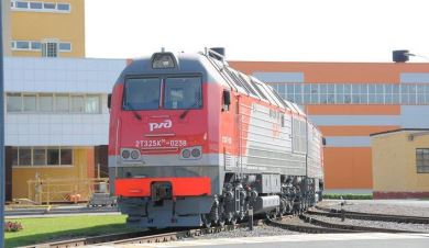В октябре 2019 года общий парк магистральных грузовых локомотивов РЖД вырос на 1,9% в годовой динамике и составил 10 570 тяговых единиц