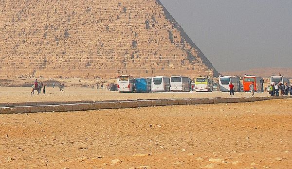 Россияне не готовы летать на курорты Египта через Каир
