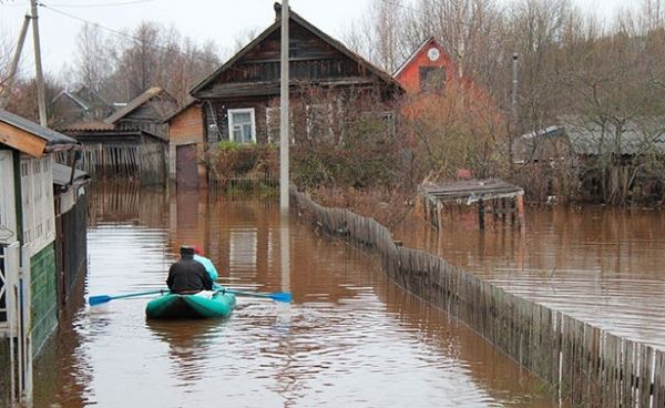 <br />
Новгородская область готовится к сильнейшему наводнению<br />
