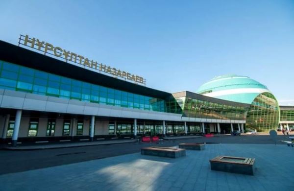 В большинстве аэропортов Казахстана открыли небо